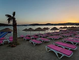 Cesars Bodrum Suites & Boutique Exterior photo
